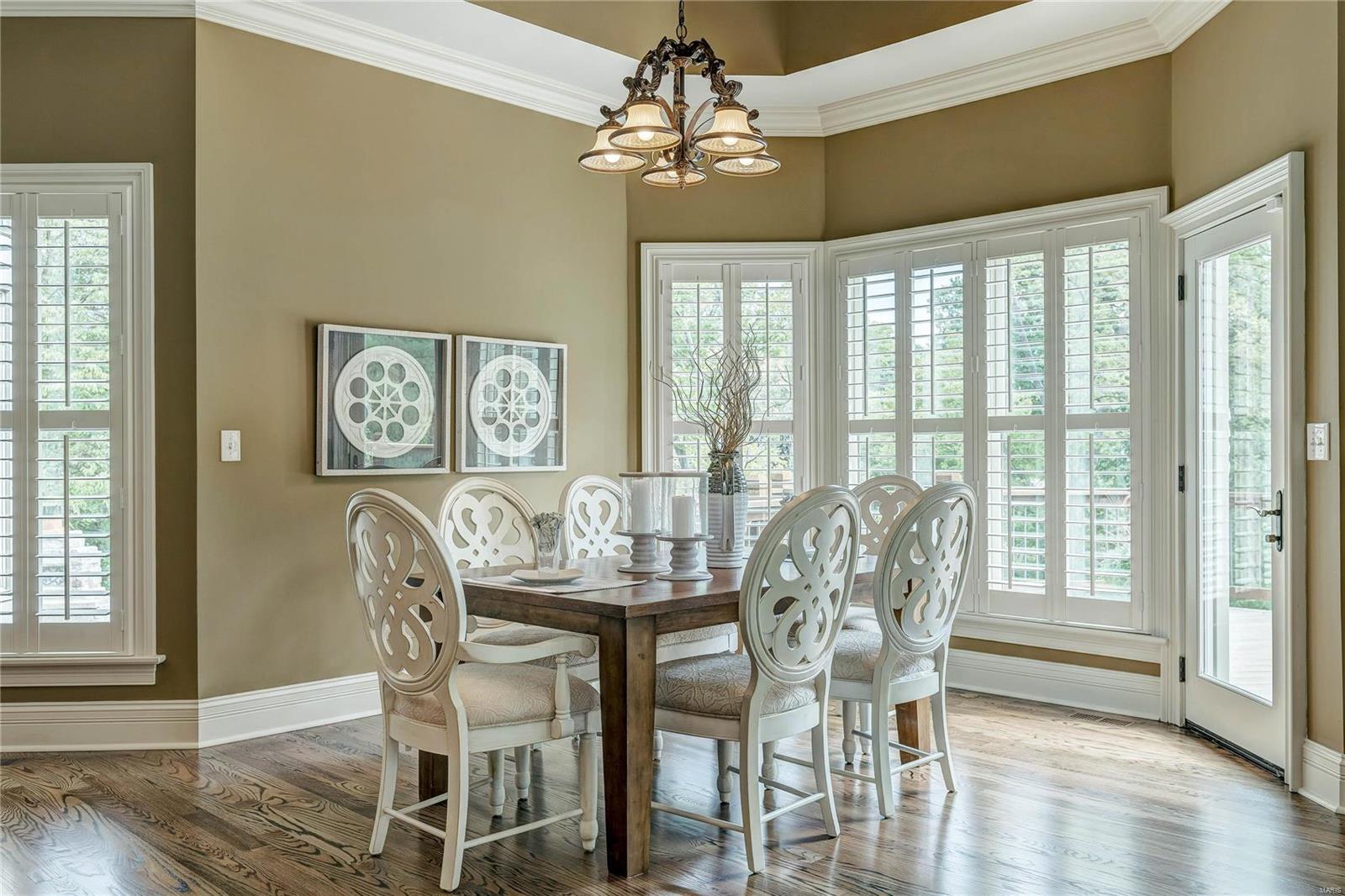 Town & Country Manor - Residential