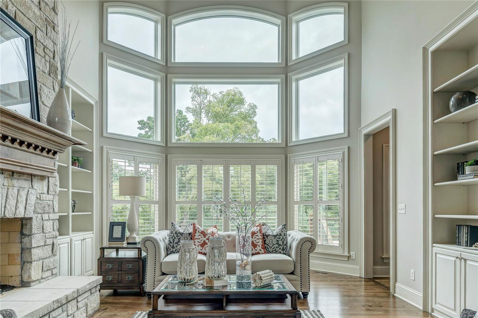 Town & Country Manor - Residential