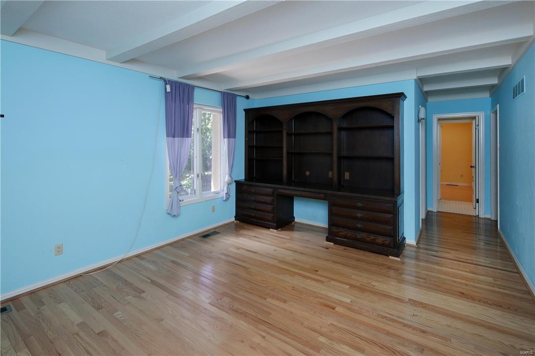 Upper Log Cabin Lts 1 & 2 - Residential