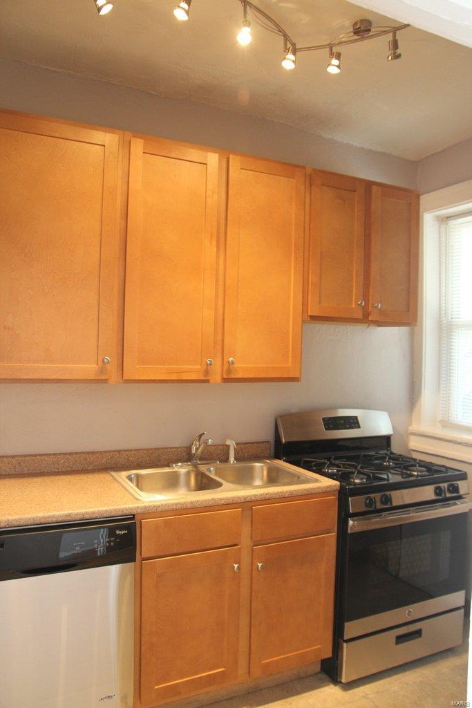 U City Loop - Residential Income