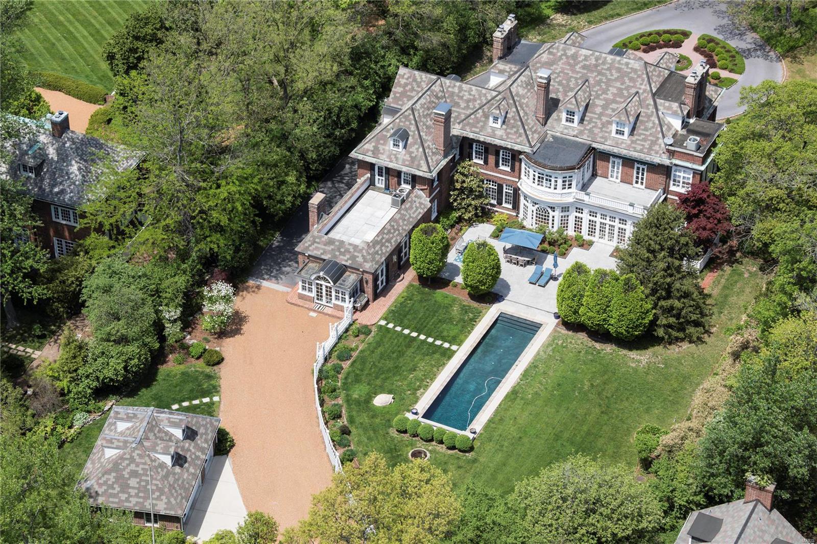 Brentmoor Park - Residential