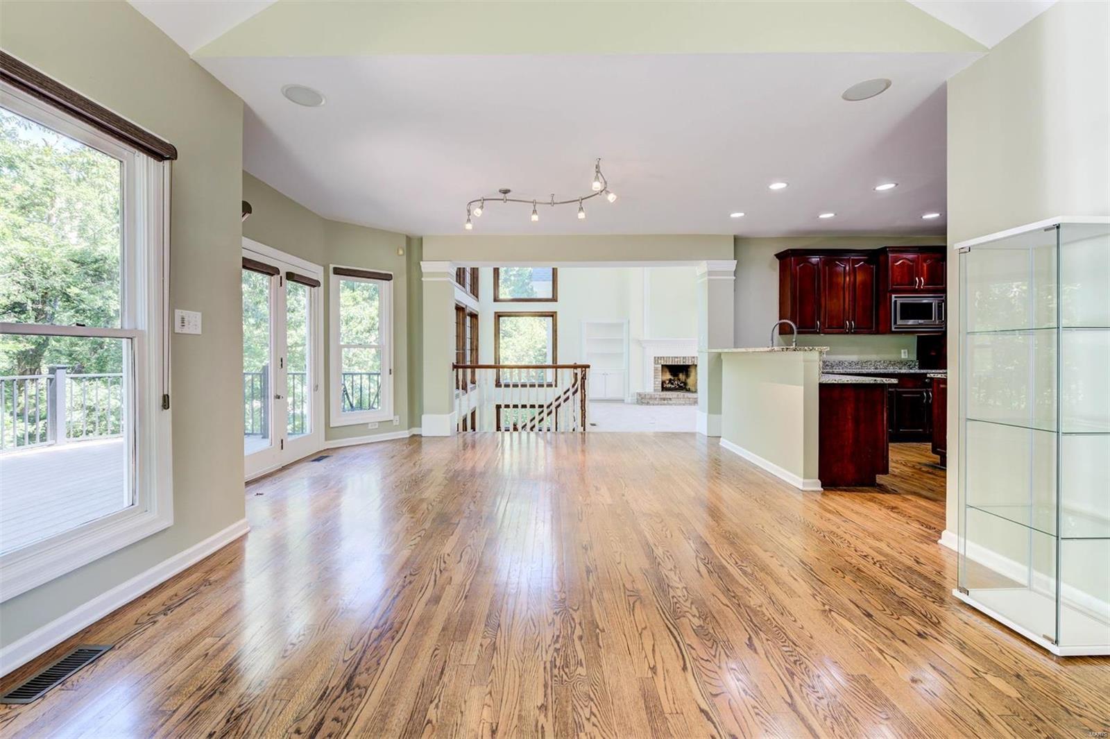 Topping Woods Estates - Residential