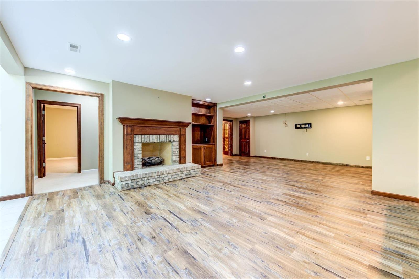 Topping Woods Estates - Residential