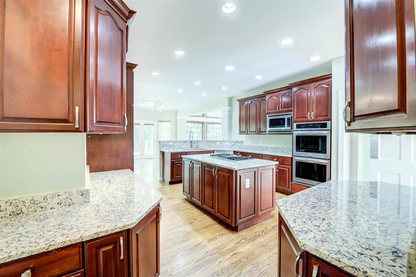 Topping Woods Estates - Residential