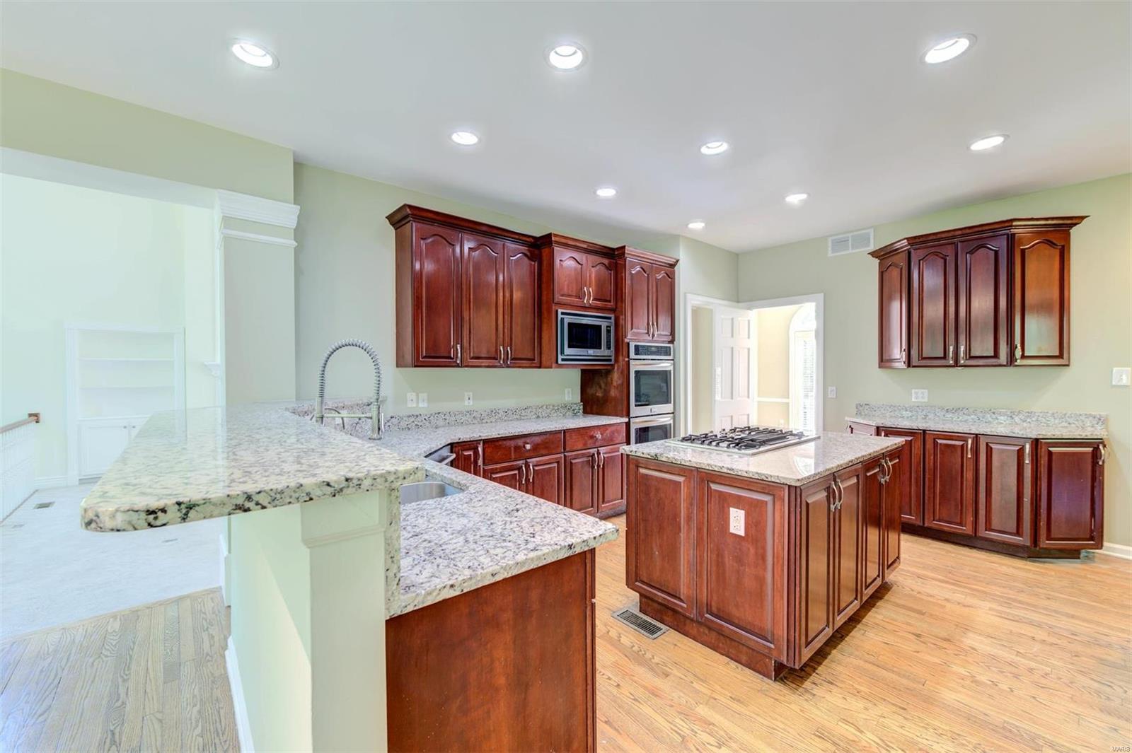 Topping Woods Estates - Residential