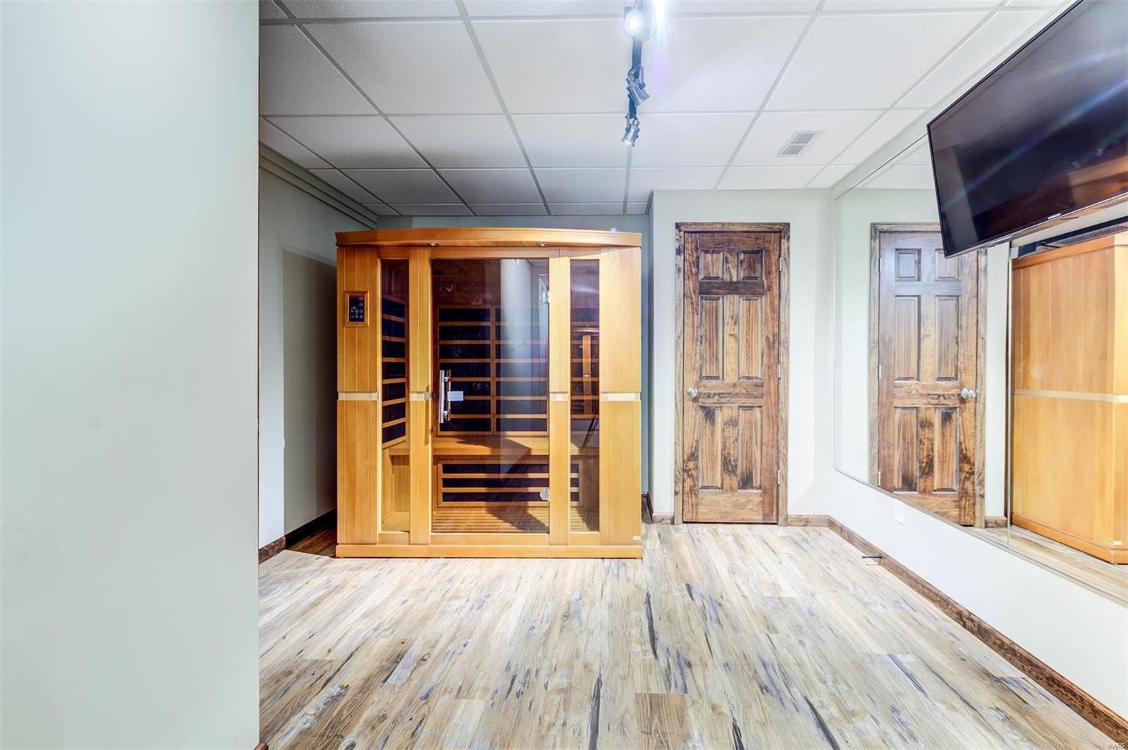 Topping Woods Estates - Residential