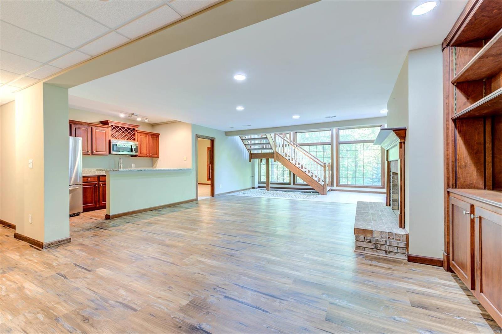 Topping Woods Estates - Residential