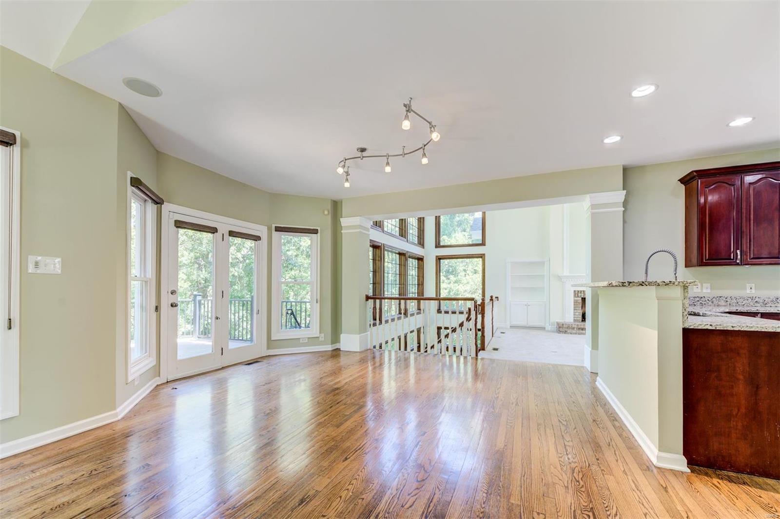 Topping Woods Estates - Residential