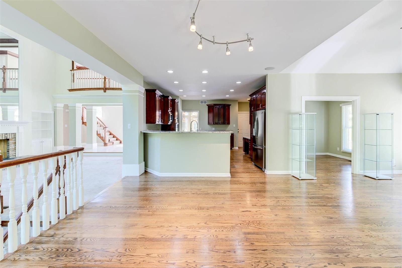 Topping Woods Estates - Residential