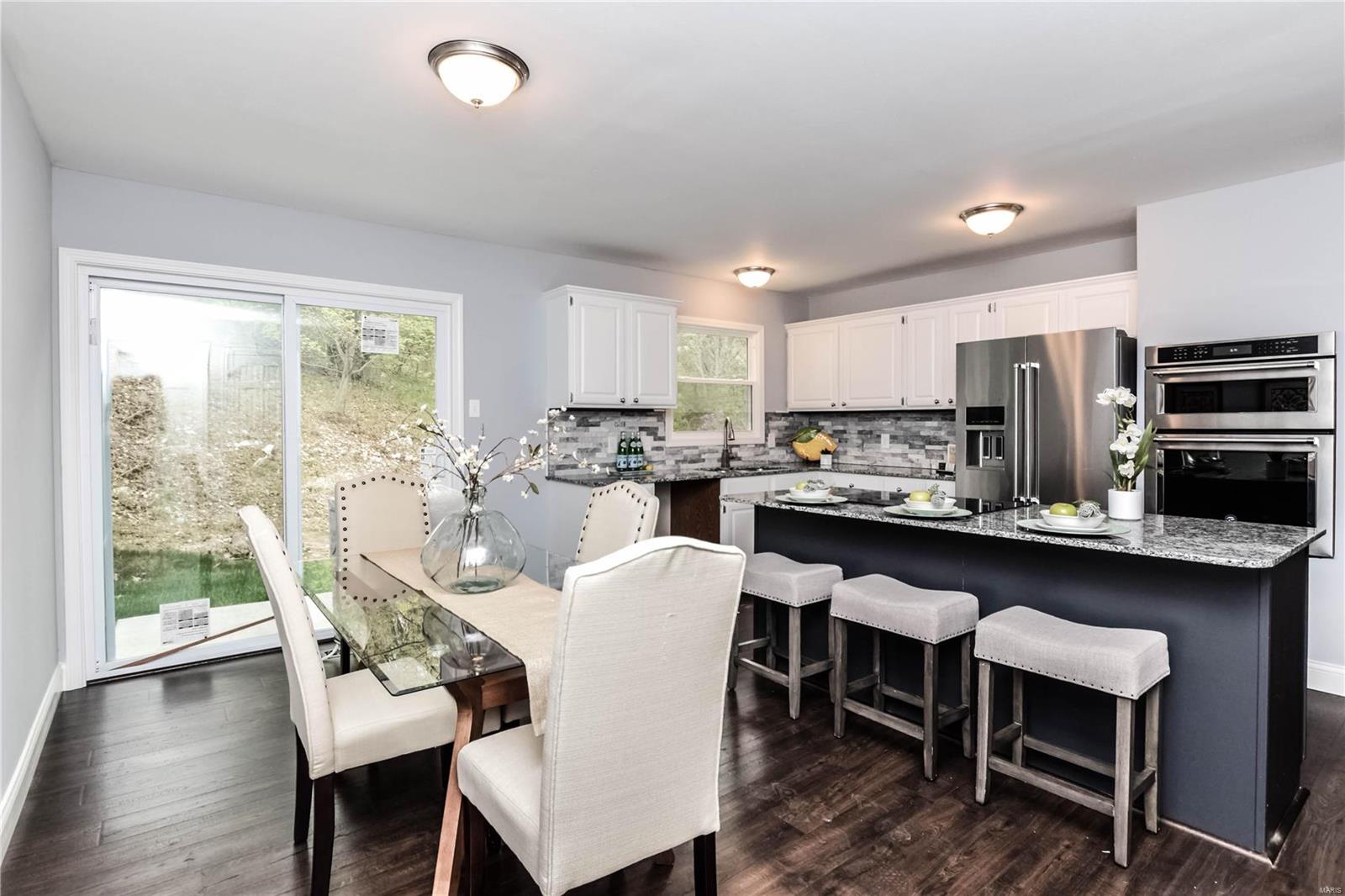 Pointe Clayton 4 - Residential