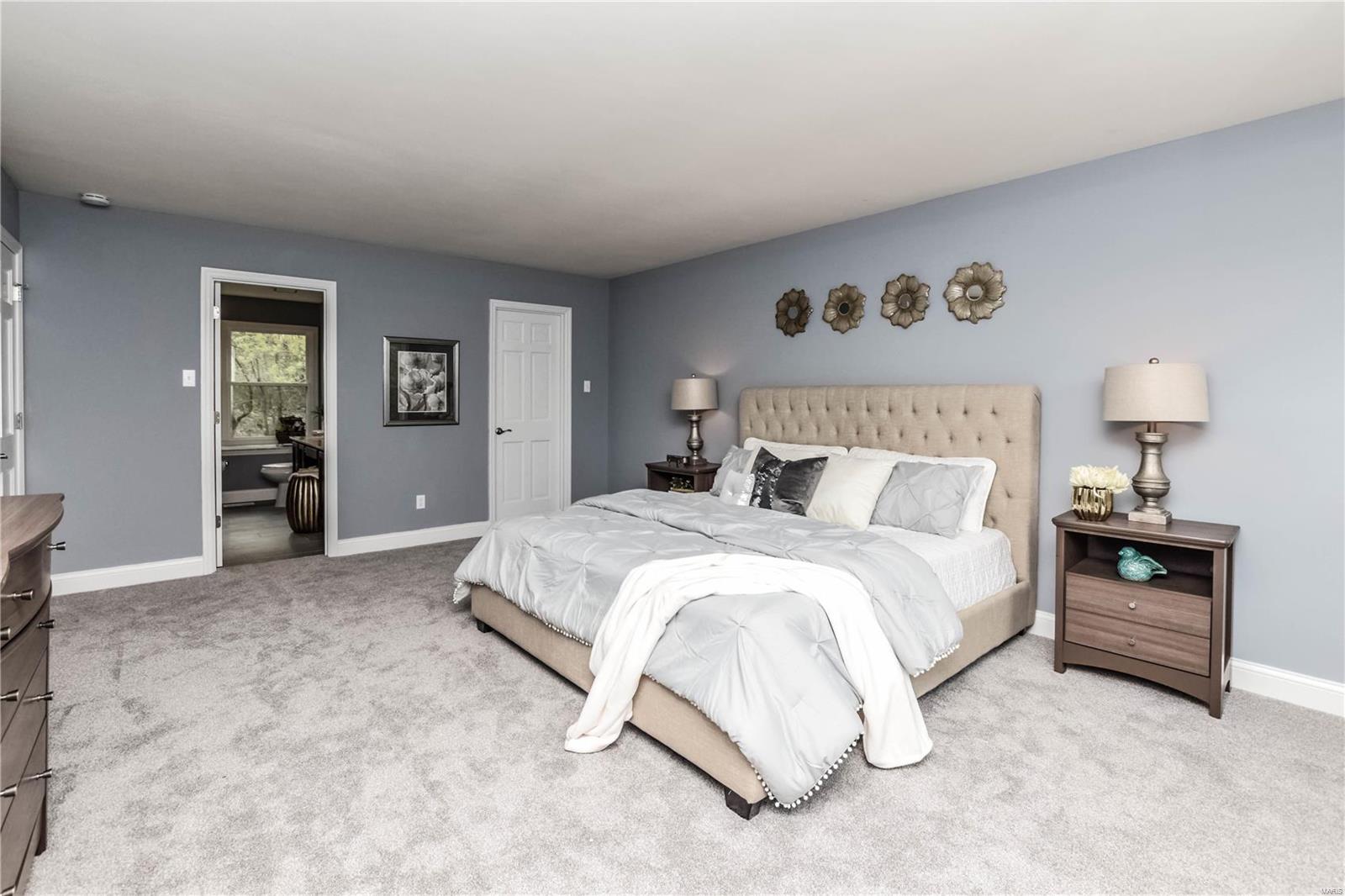 Pointe Clayton 4 - Residential