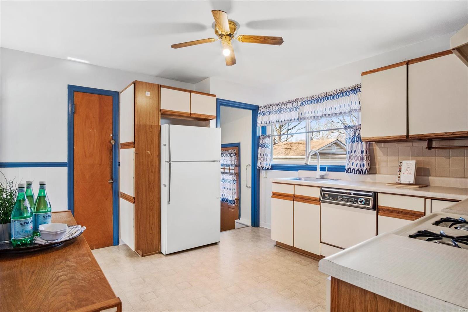 San Fernando Hills 3 - Residential