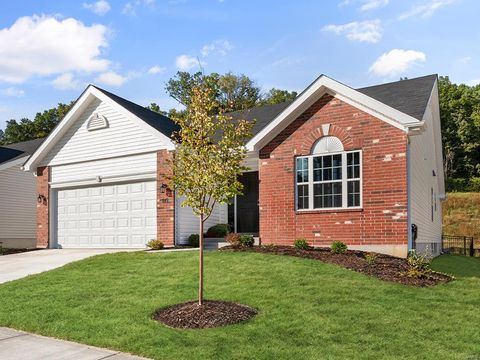 Single Family Residence in Wentzville MO 2 Maple at Westhaven St.jpg