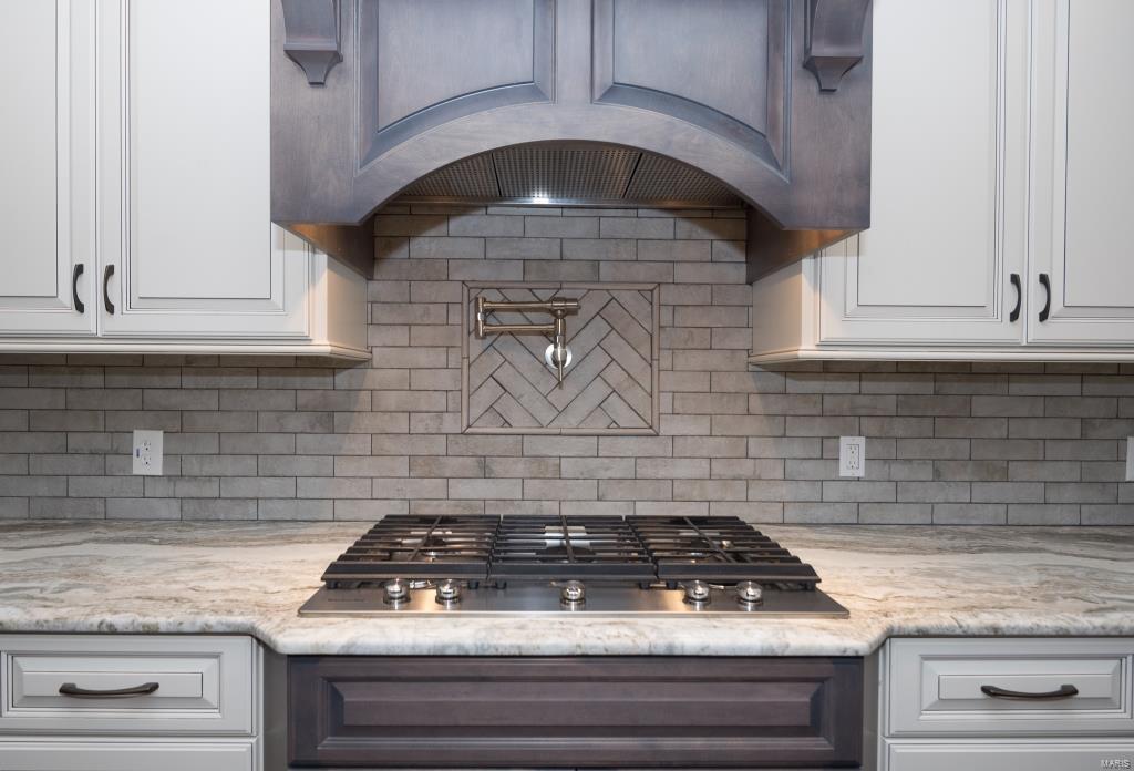 Williamsburg Estates - Residential