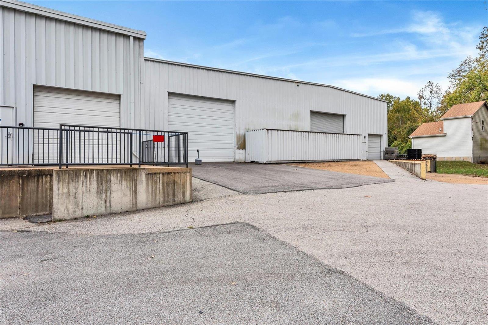 Petty Farm - Commercial Sale