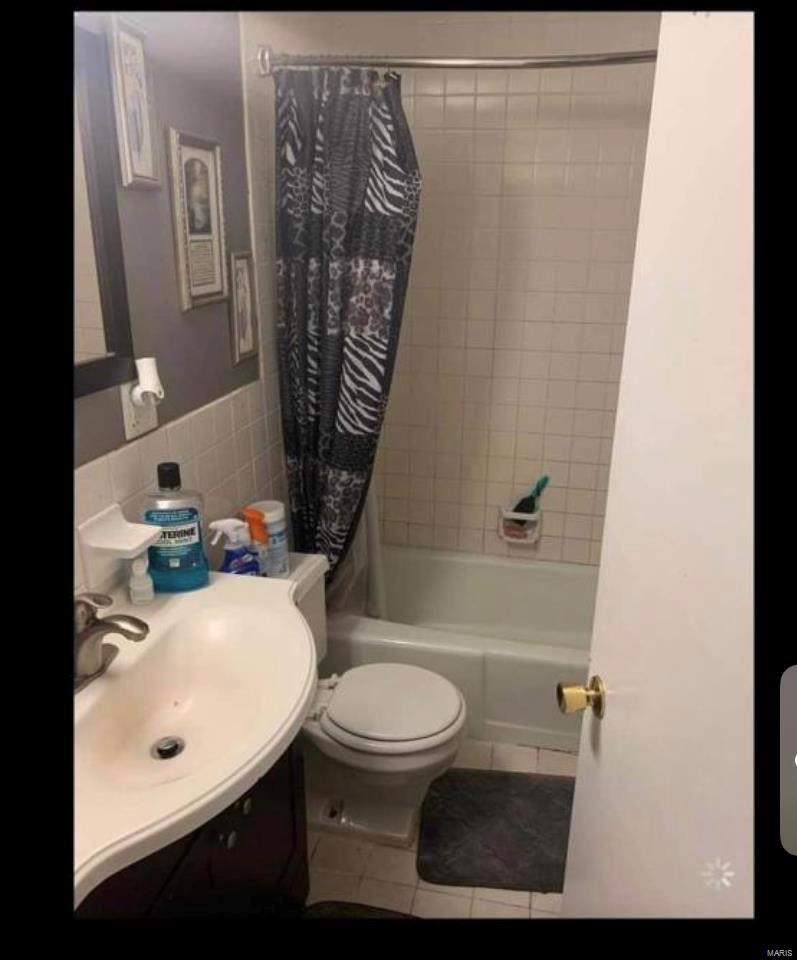 Castle Point Unit 2 - Residential