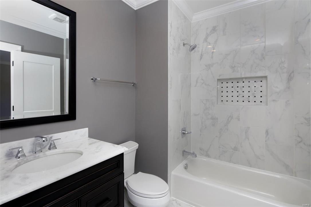 Briar Oak - Residential