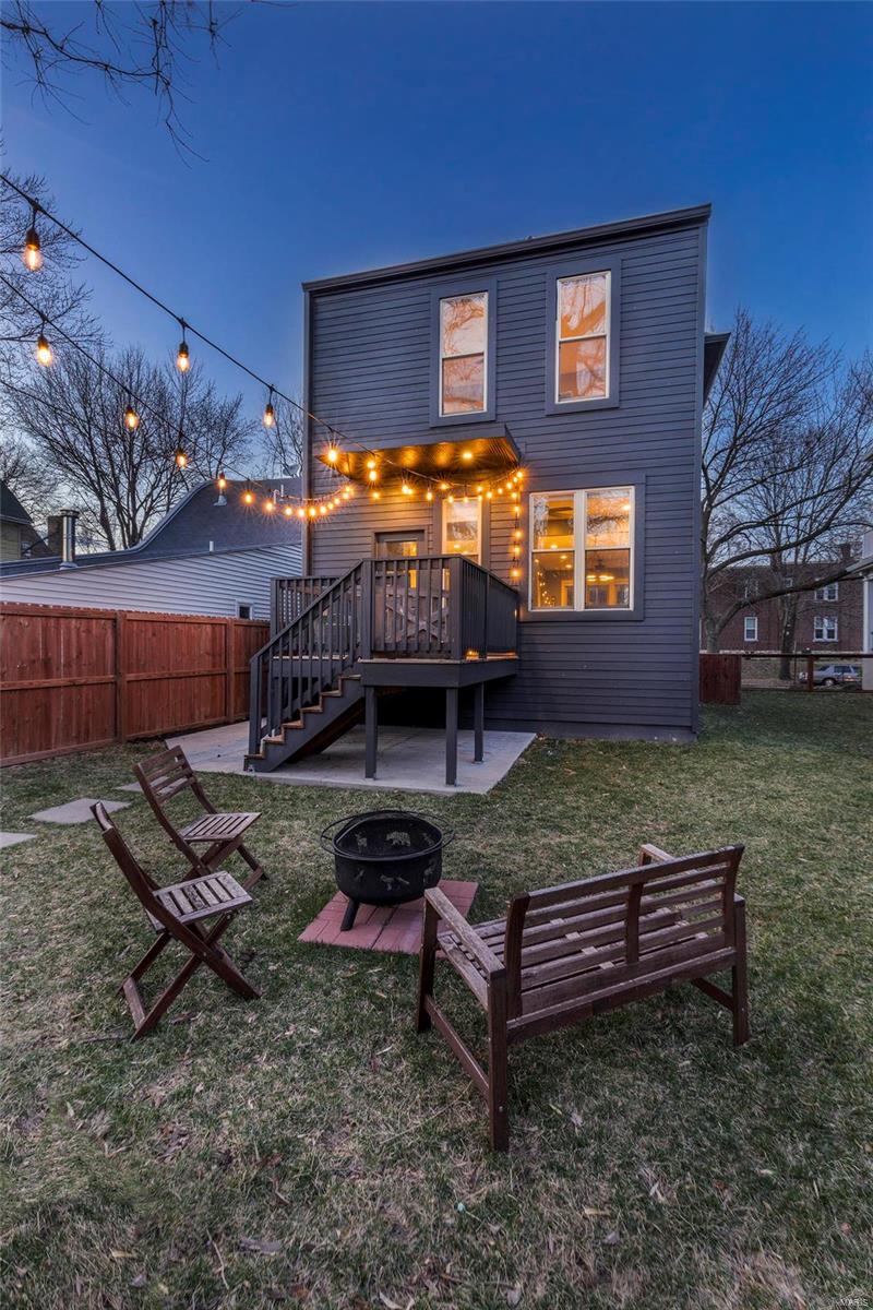 Russell Place Add - Residential