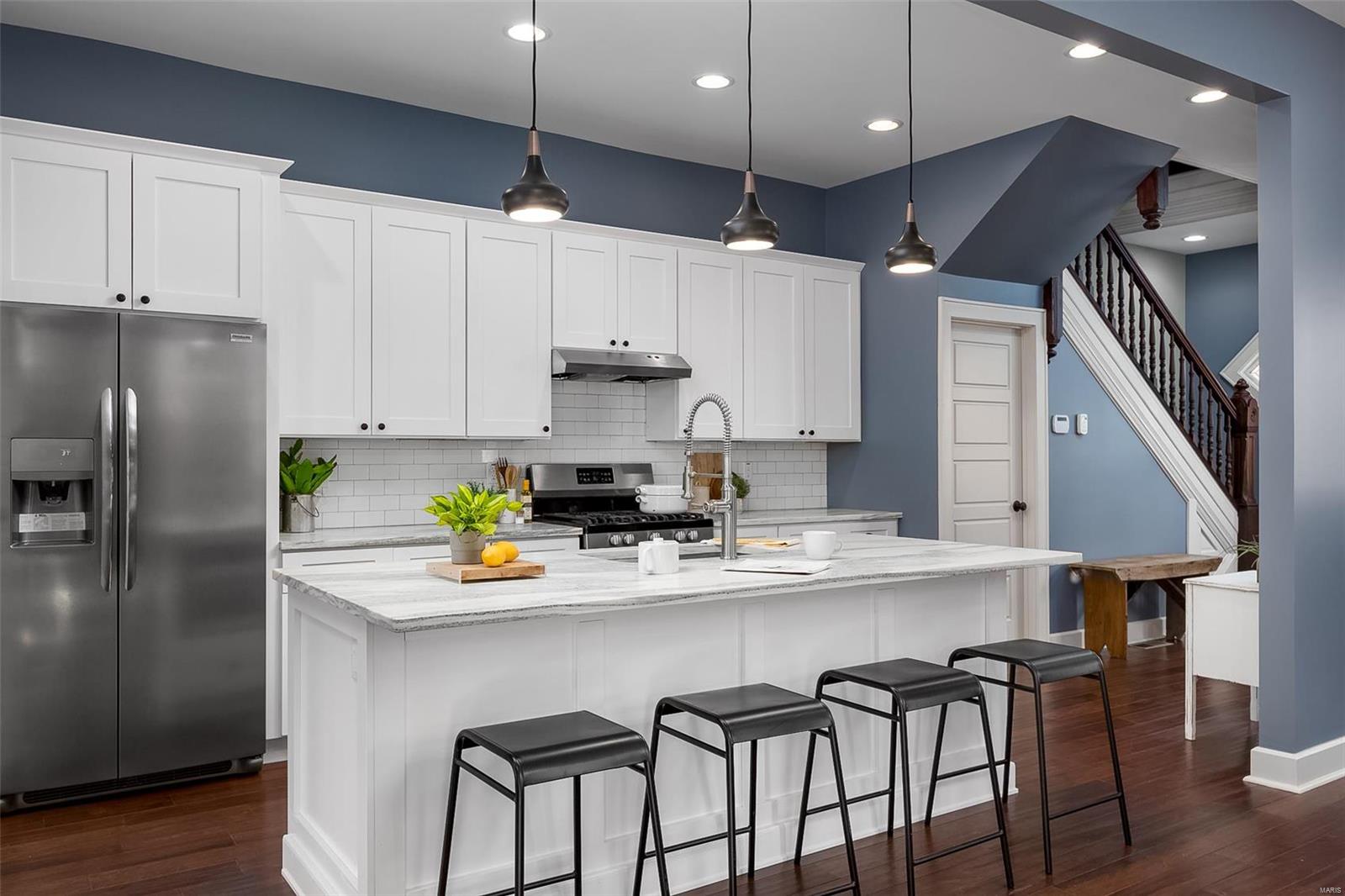 Russell Place Add - Residential