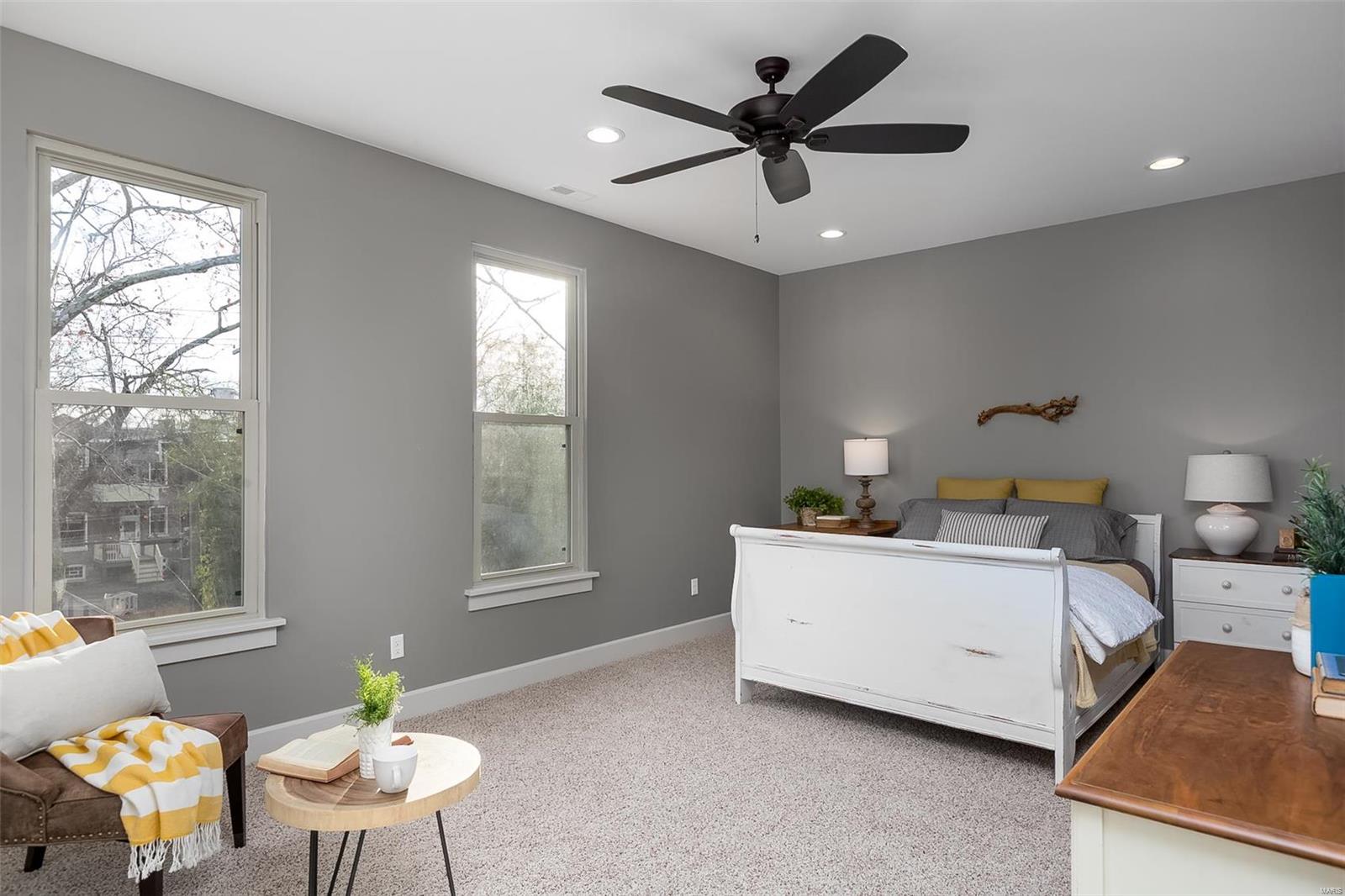 Russell Place Add - Residential