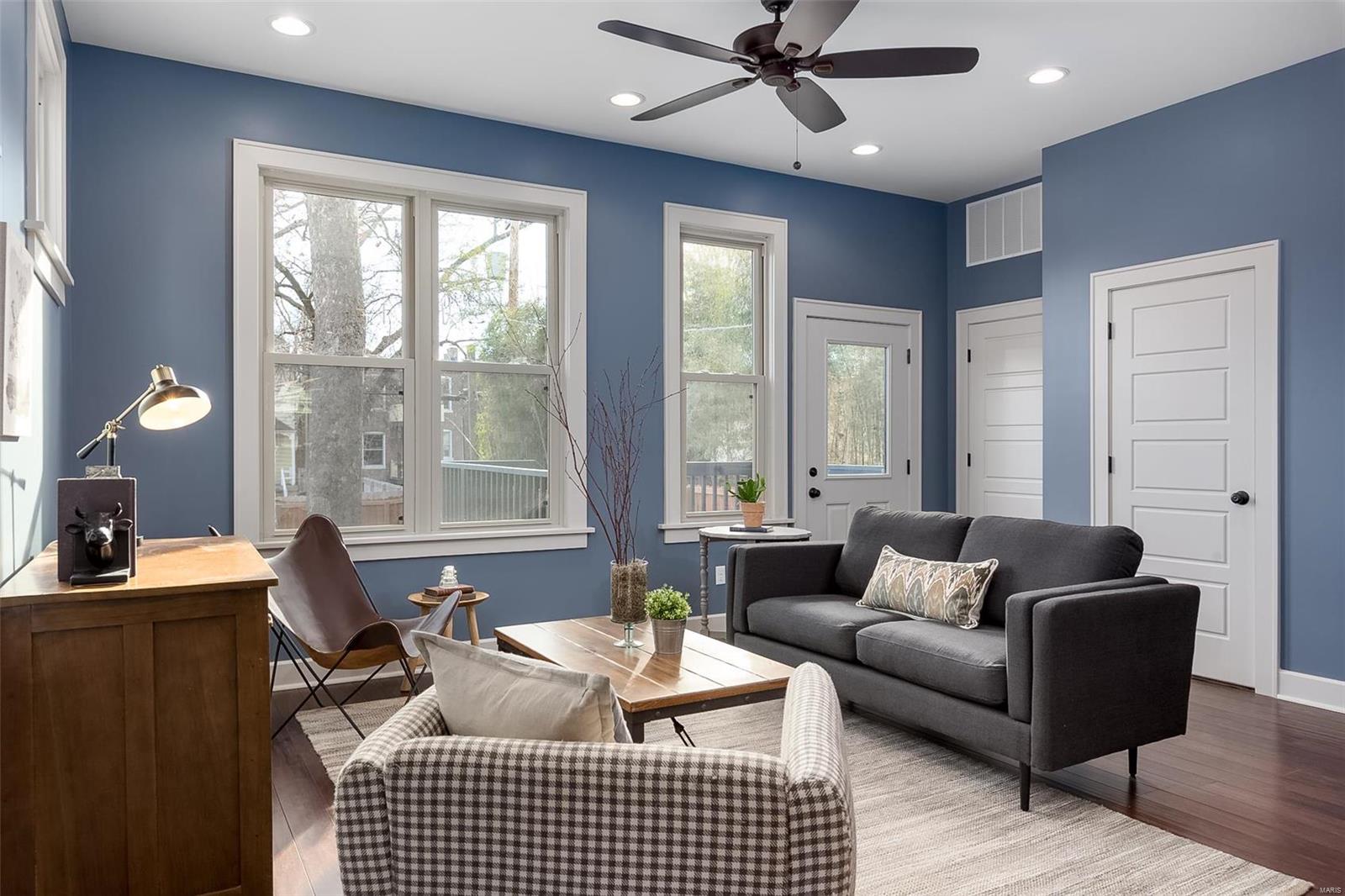 Russell Place Add - Residential