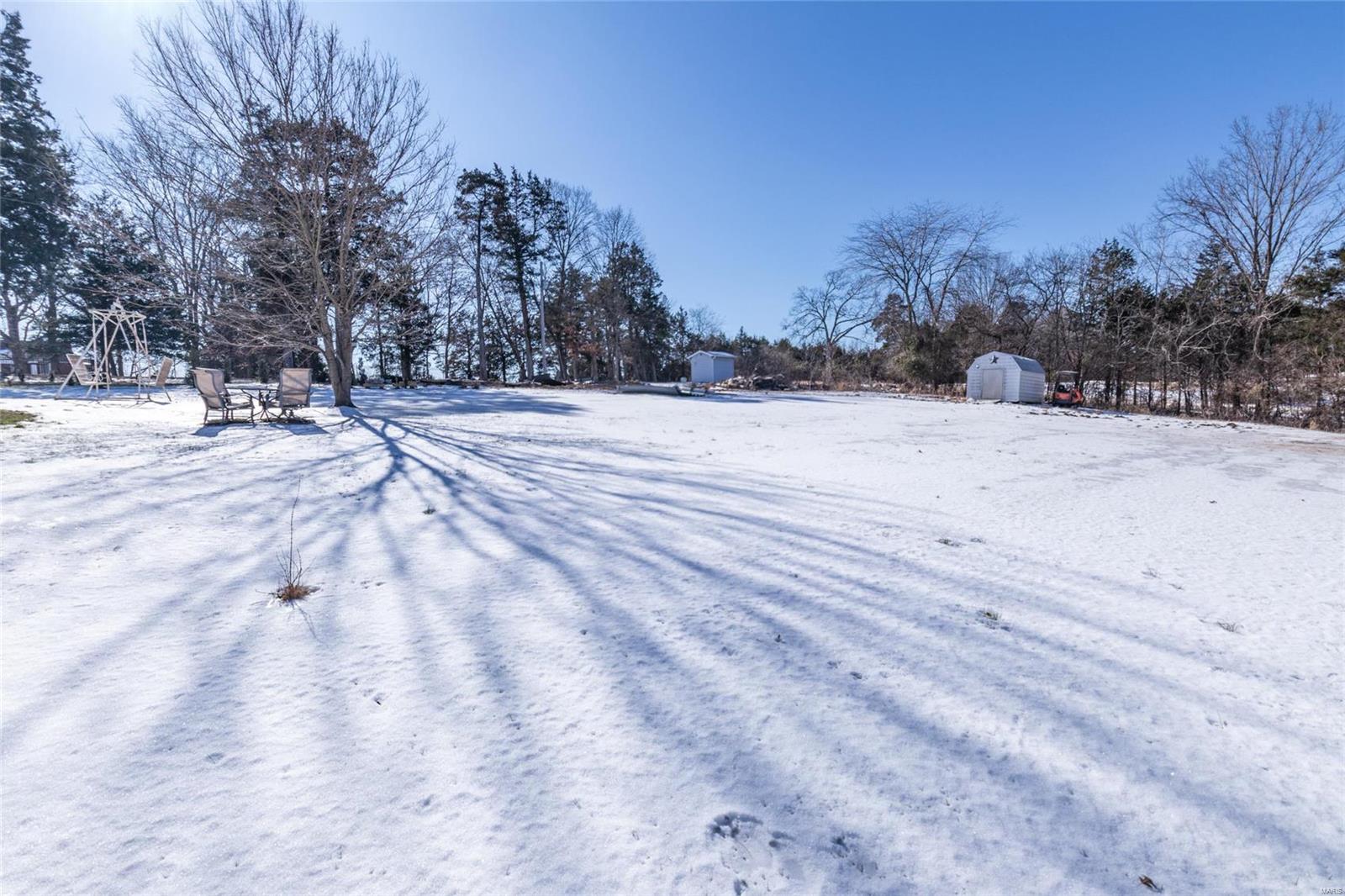 Hillsboro, Missouri 63050, United States, 3 Bedrooms Bedrooms, ,2 BathroomsBathrooms,Residential,Pending,15717