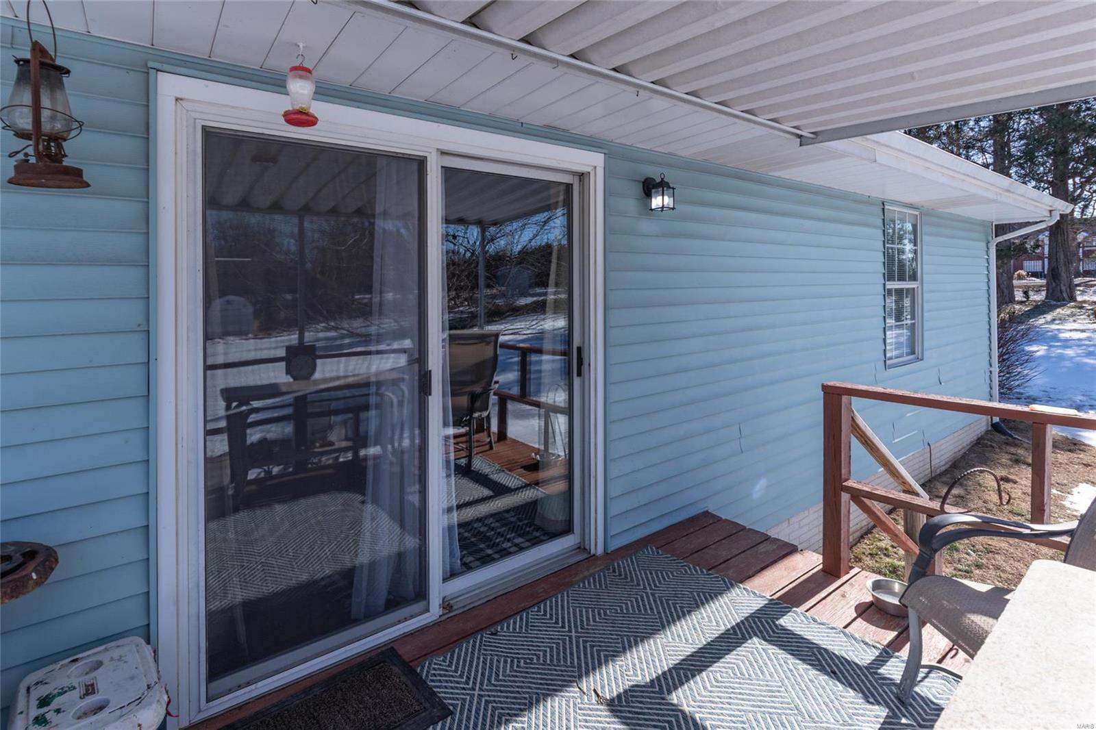 Hillsboro, Missouri 63050, United States, 3 Bedrooms Bedrooms, ,2 BathroomsBathrooms,Residential,Pending,15717