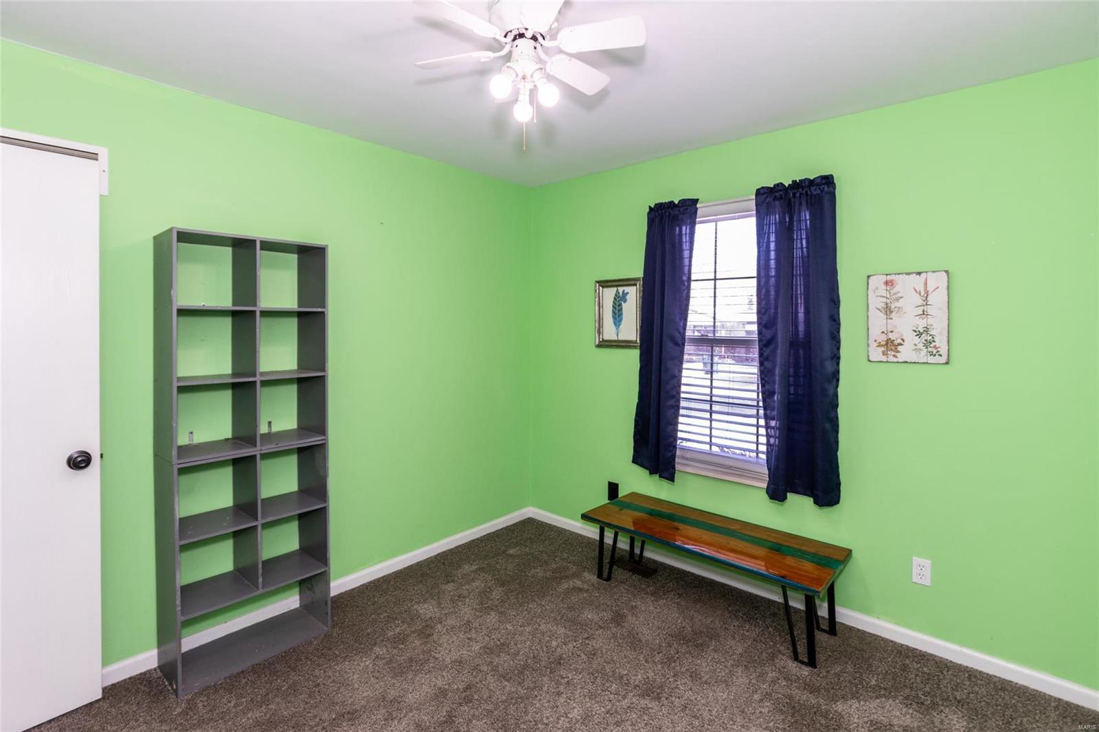 Hillsboro, Missouri 63050, United States, 3 Bedrooms Bedrooms, ,2 BathroomsBathrooms,Residential,Pending,15717