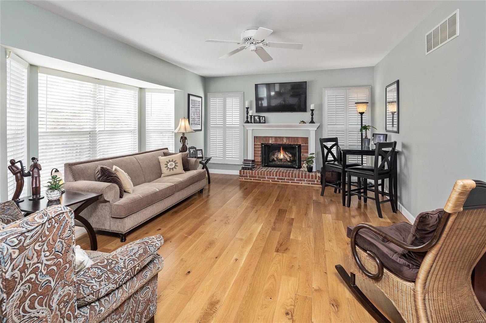 Hickory Manor Village - Residential