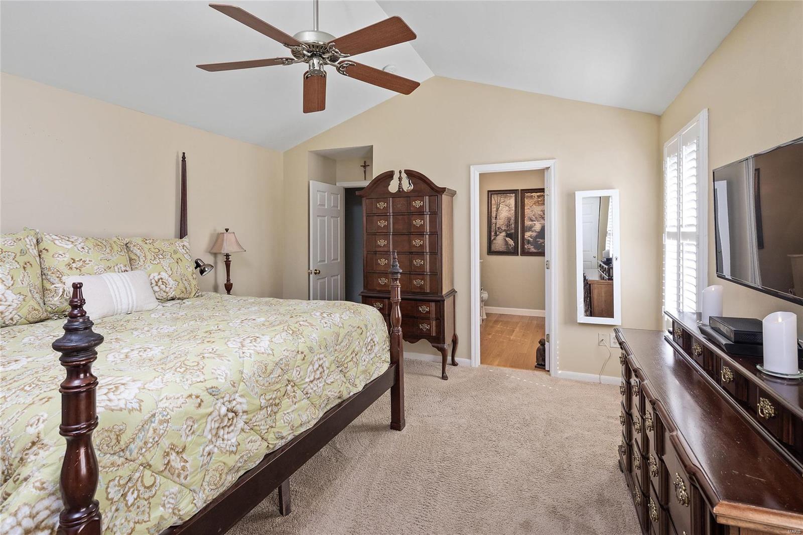 Hickory Manor Village - Residential