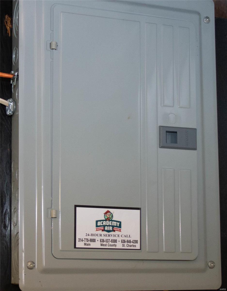 Country Club Add To Normandy Park - Residential