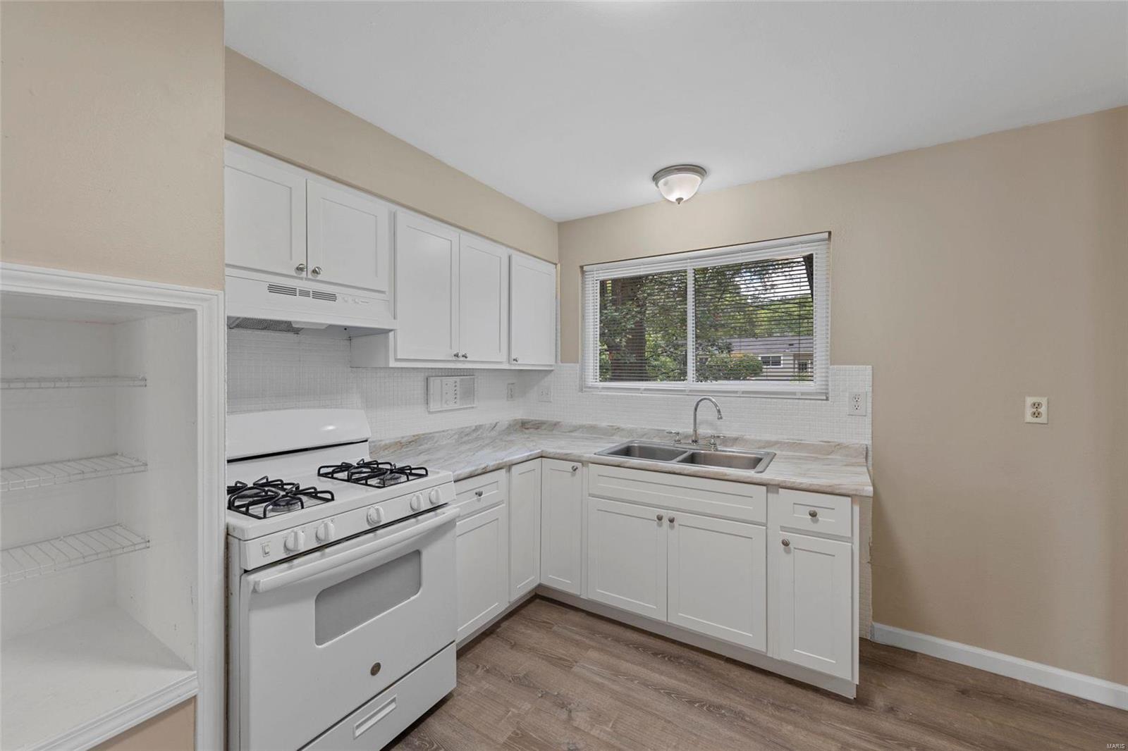 Westglen Estates Add Seven - Residential