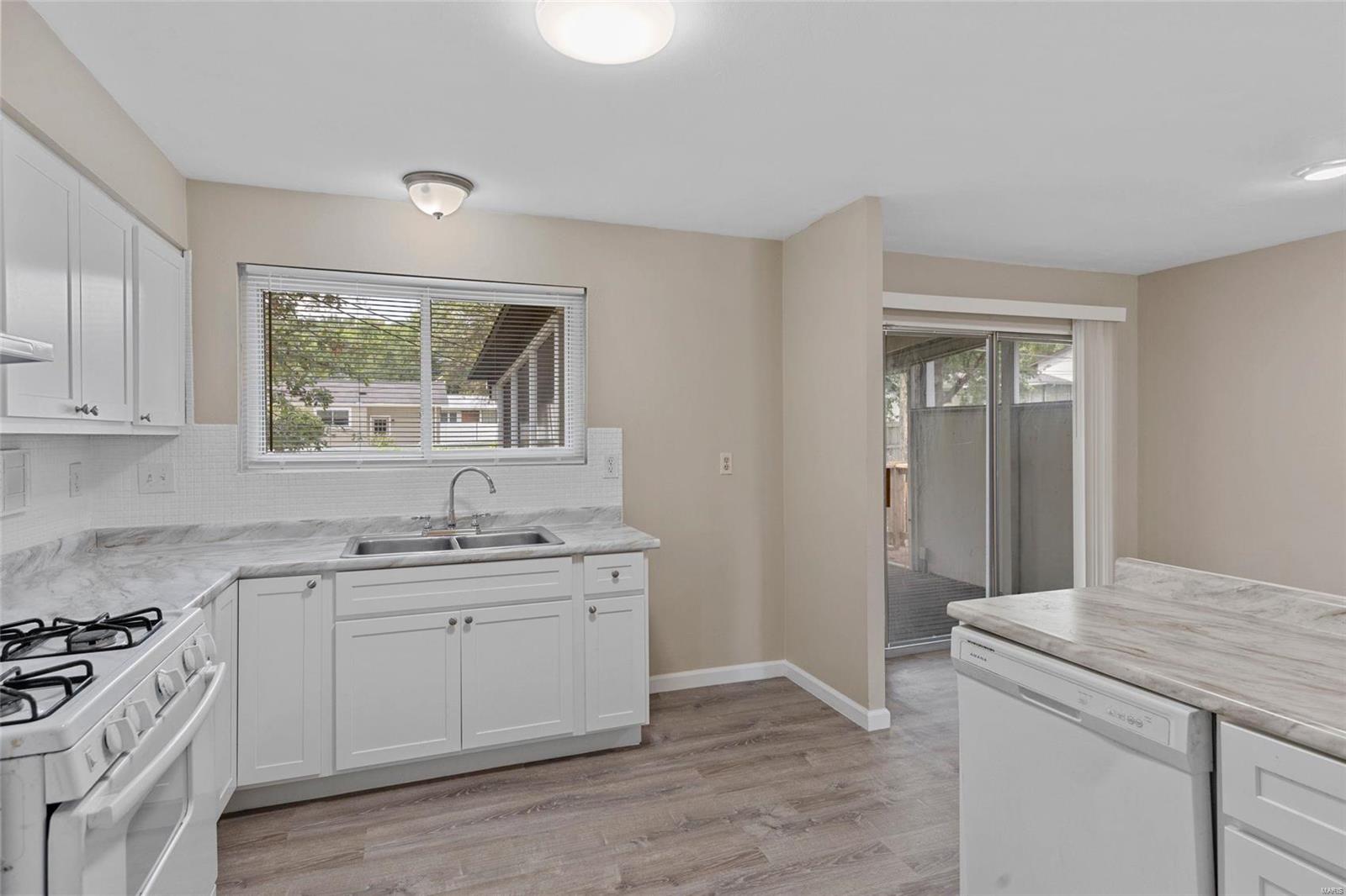 Westglen Estates Add Seven - Residential