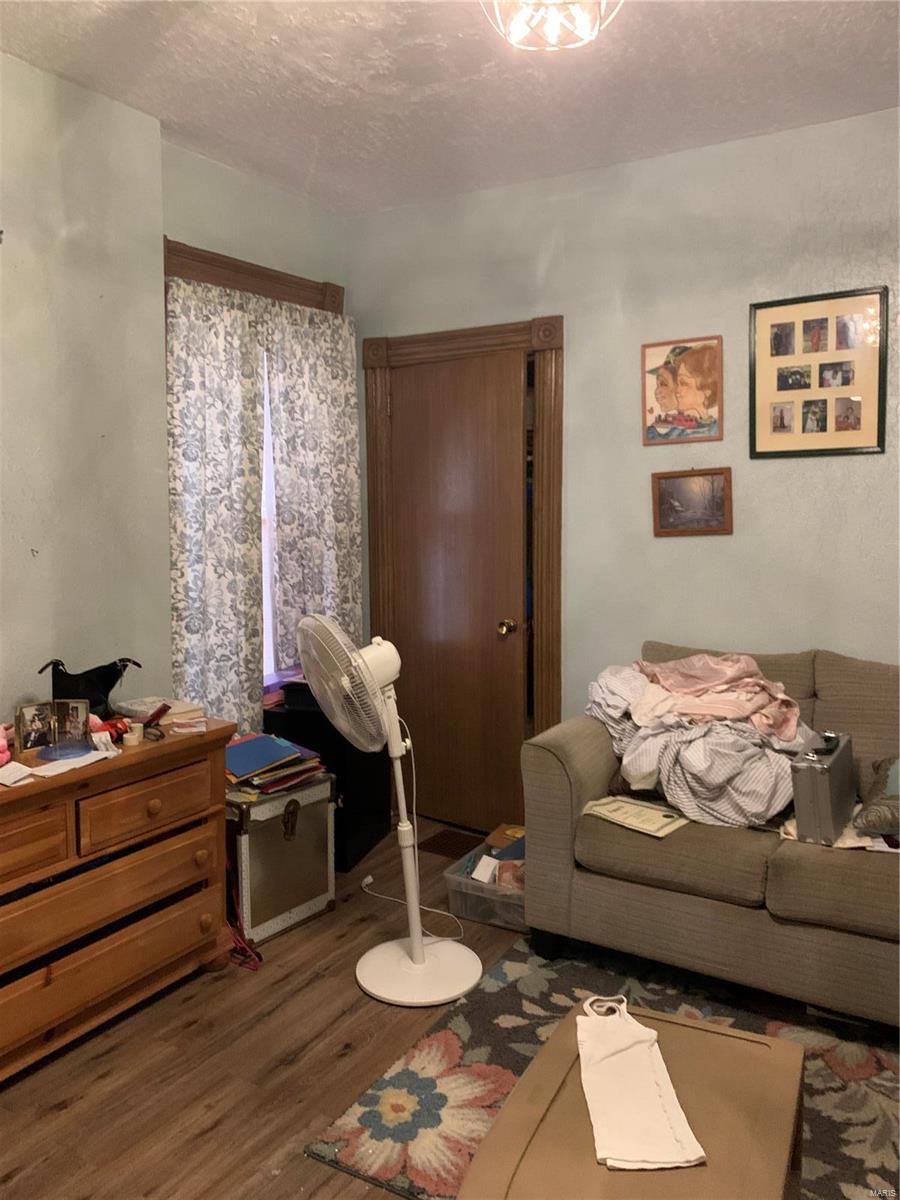 Raymond Place - Residential