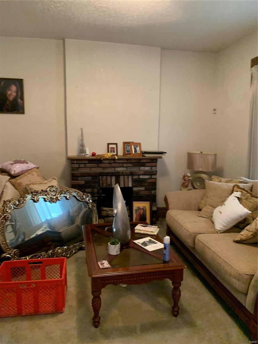 Raymond Place - Residential