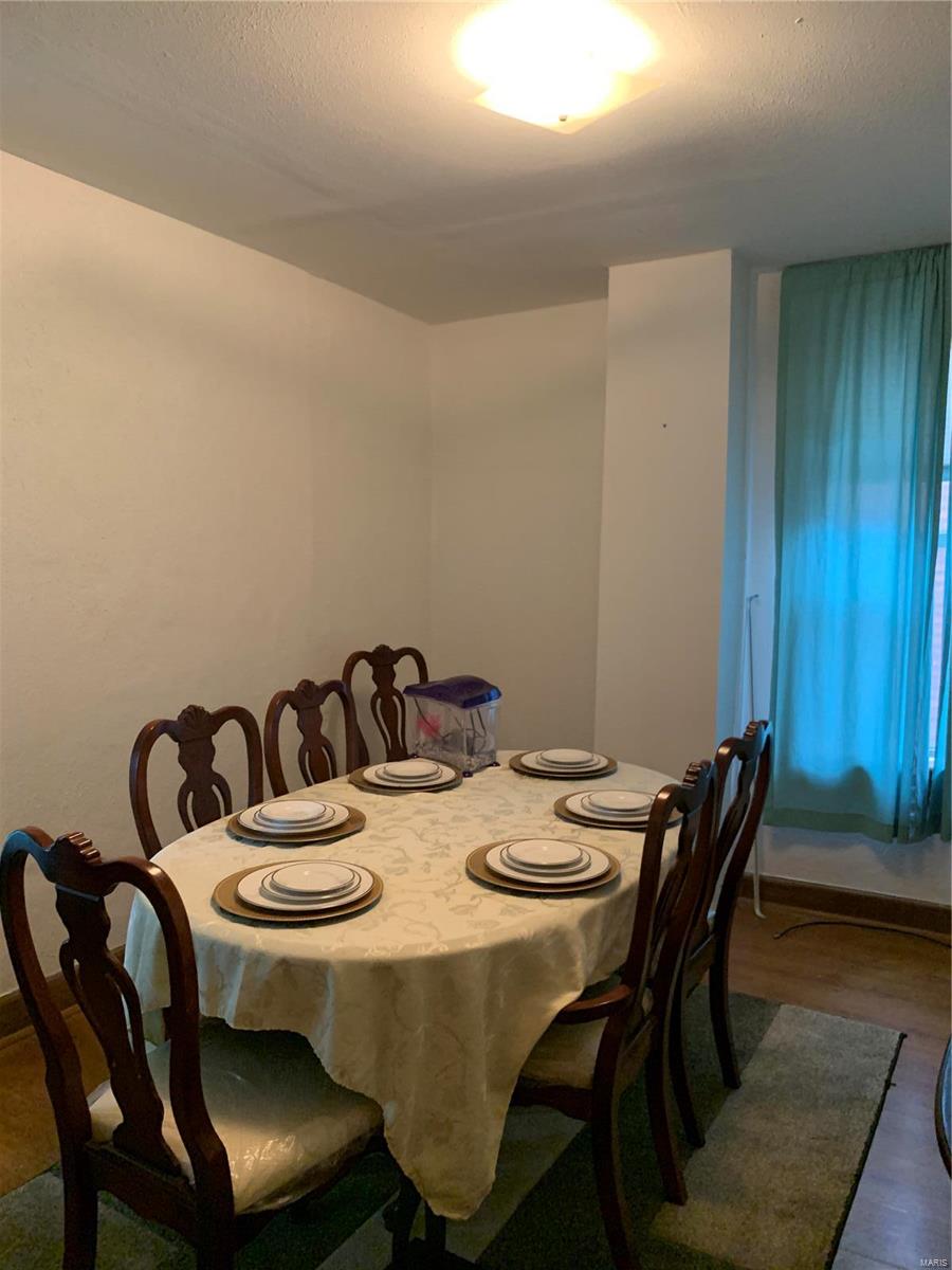 Raymond Place - Residential