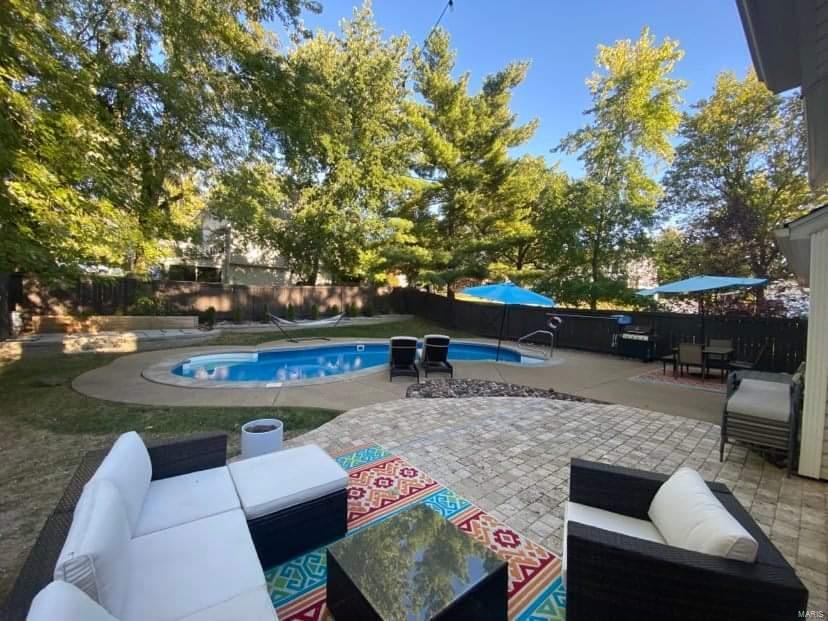 Meadowridge #5 - Residential