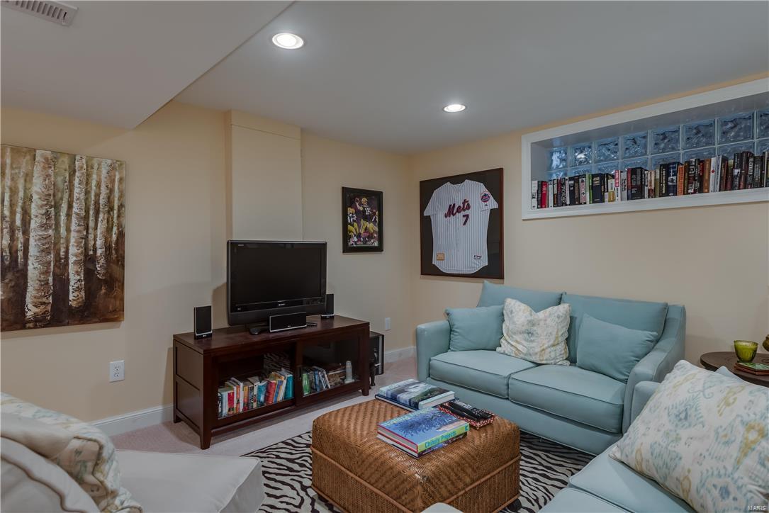 7754-7756 Davis Drive A Condo - Residential