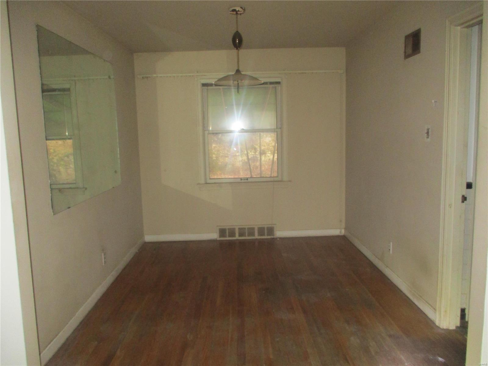 Riverview Gardens - Residential