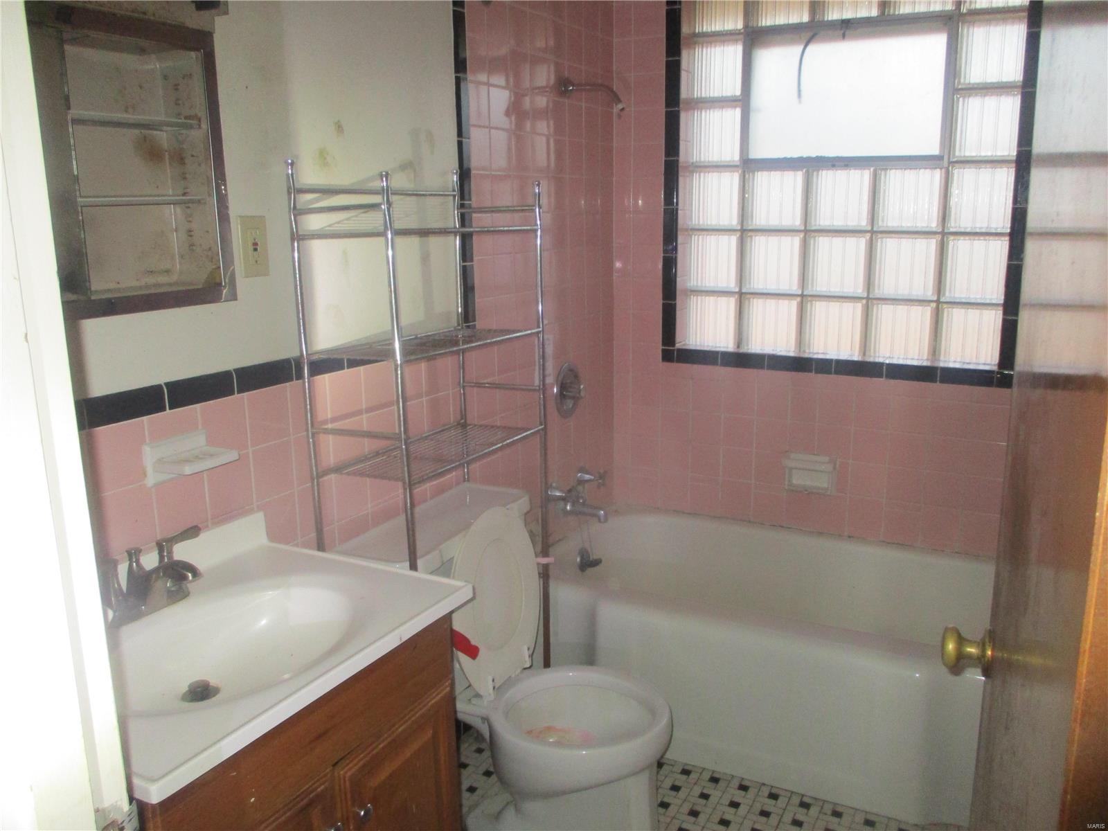 Riverview Gardens - Residential