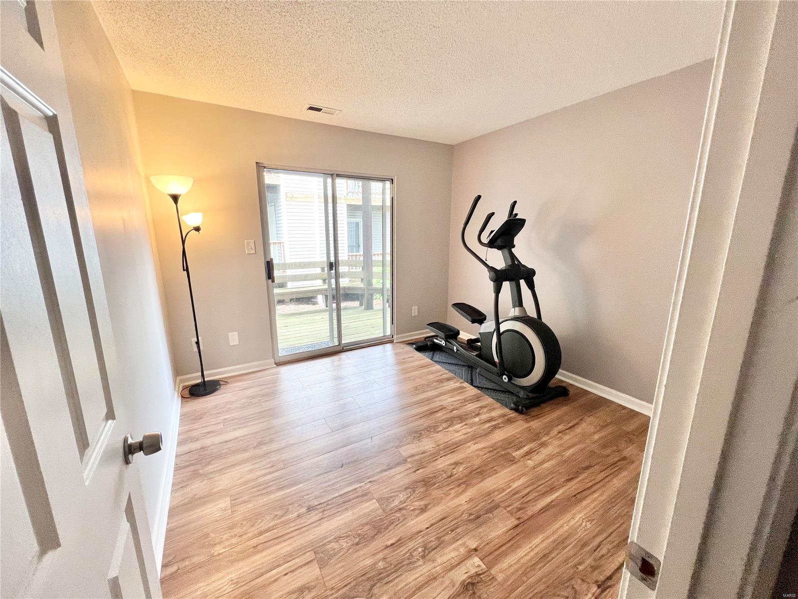 Brentwood Forest Condo Ph Six - Residential