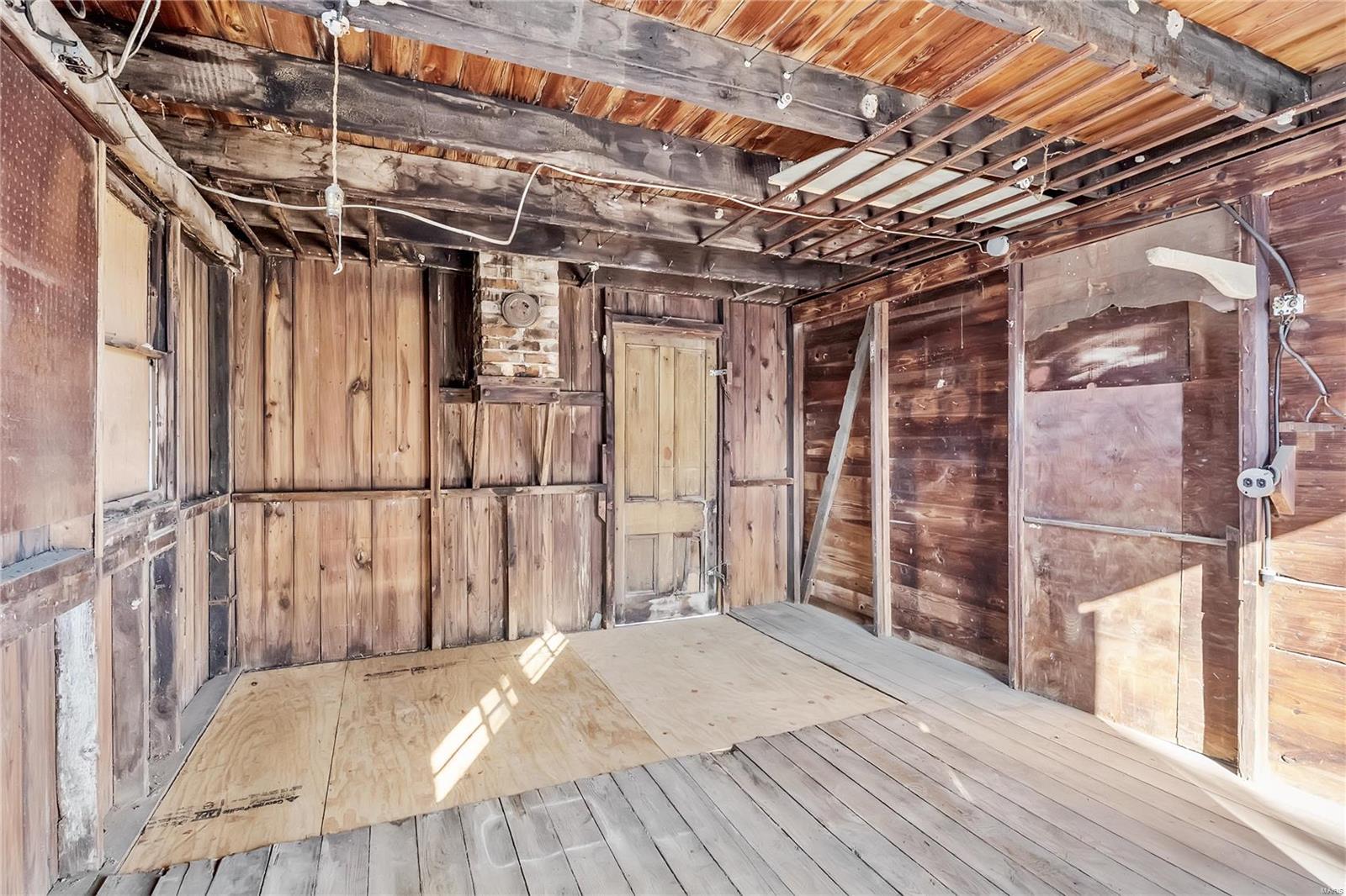 Wentzville, Missouri 63385, United States, 2 Bedrooms Bedrooms, ,1 BathroomBathrooms,Residential,Pending,26505