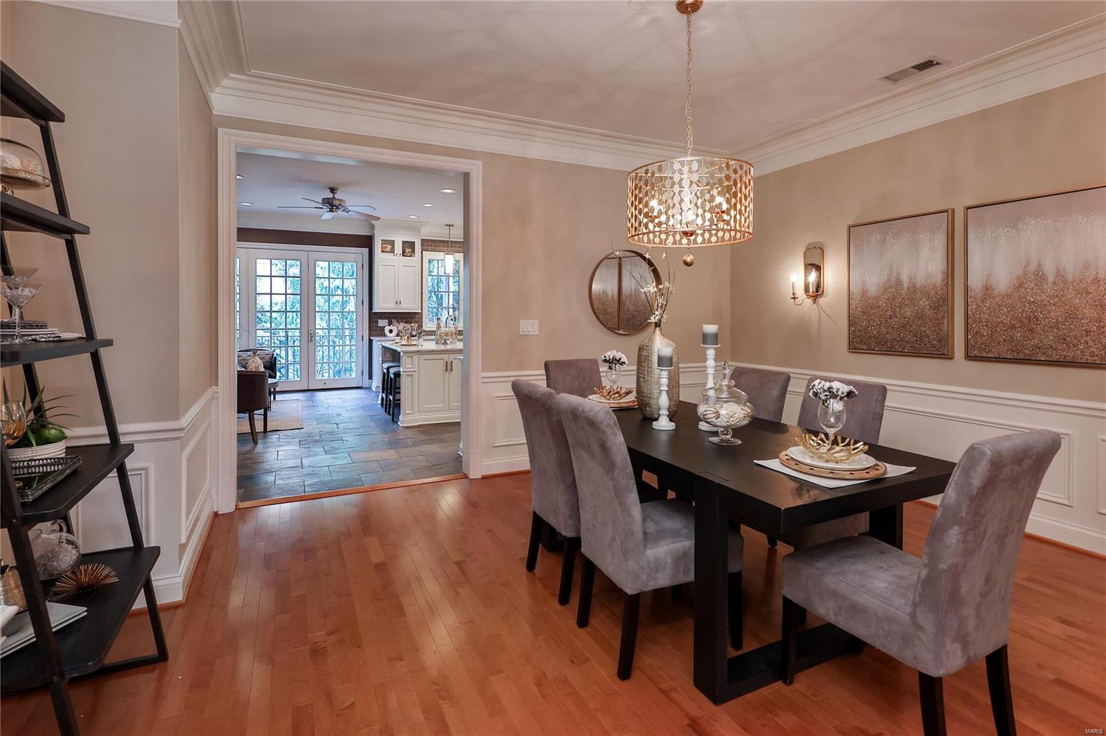 Shaw Place Condo - Residential