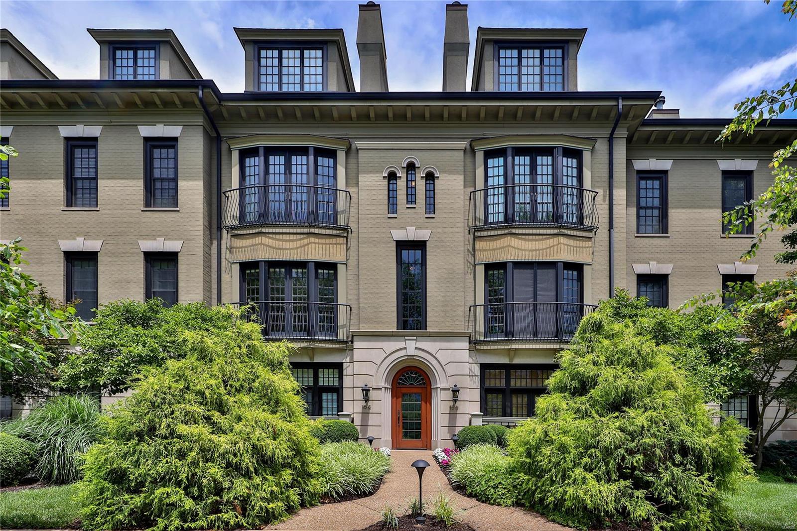 Shaw Place Condo - Residential