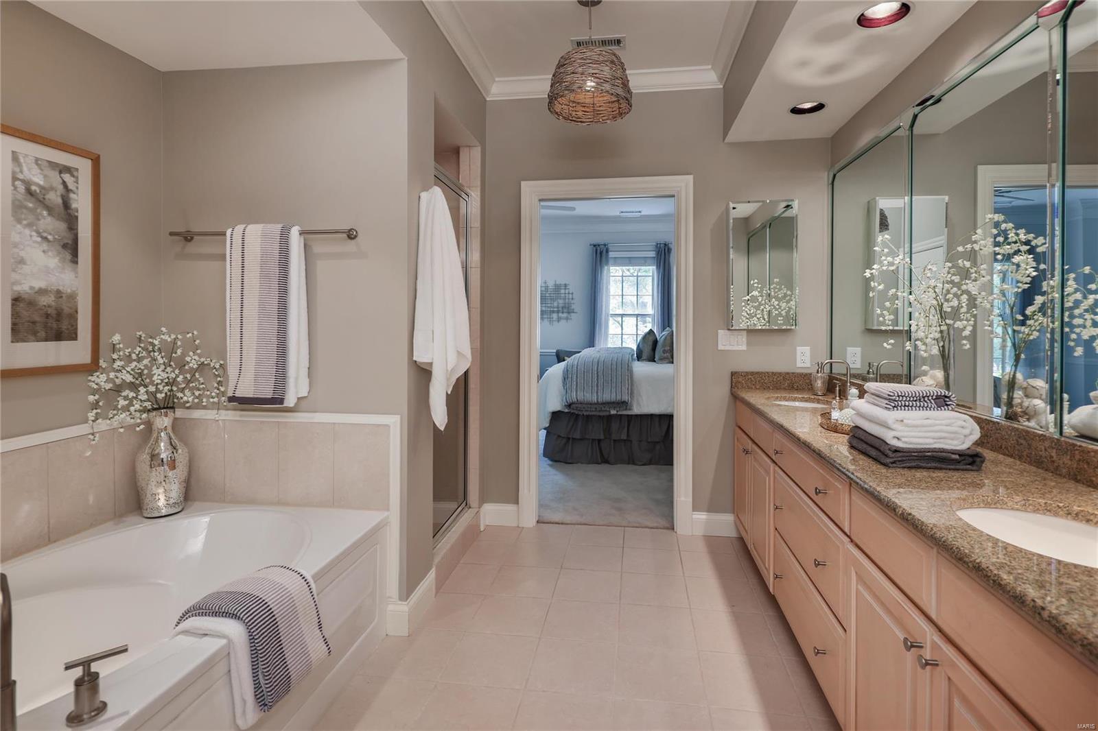 Shaw Place Condo - Residential