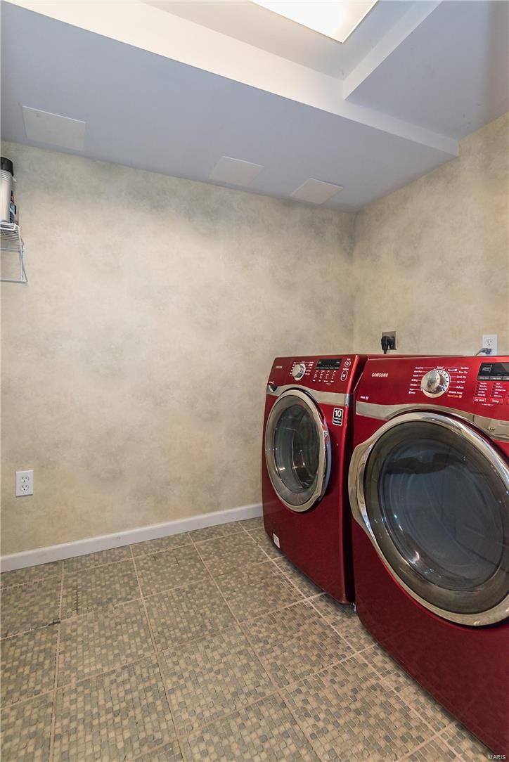 Ladue Park 1 - Residential