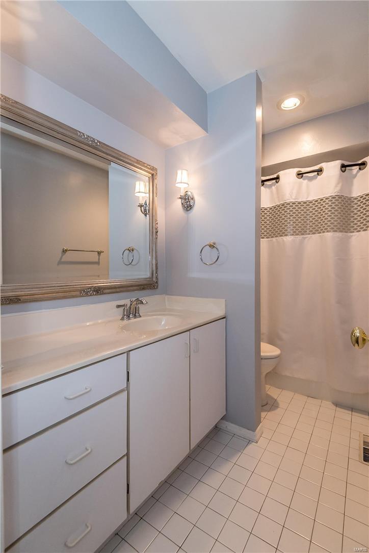 Ladue Park 1 - Residential