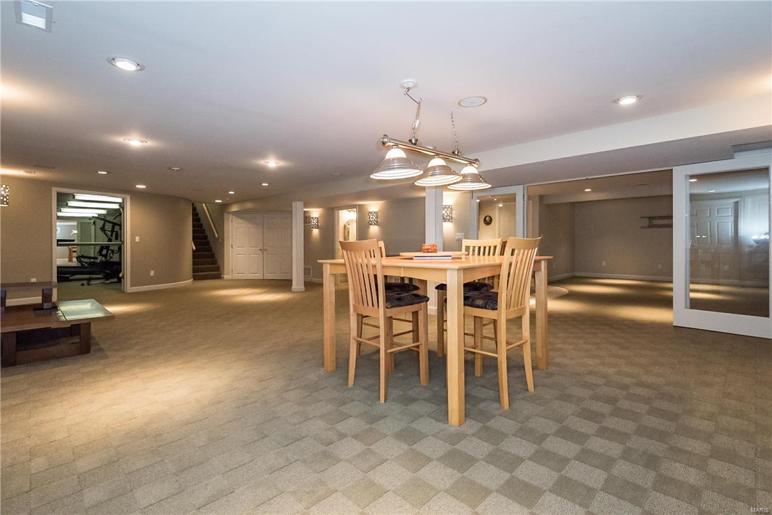 Ladue Park 1 - Residential