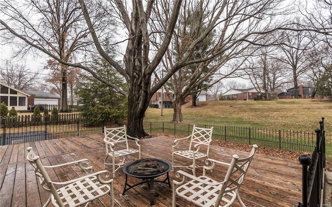 Ladue Park 1 - Residential