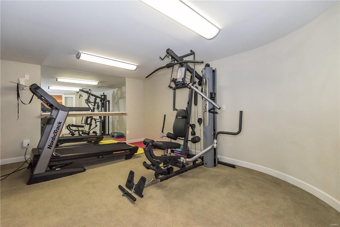 Ladue Park 1 - Residential